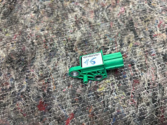 bontott VW GOLF V Bal első Oldal Ütközés Érzékelő