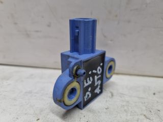 bontott VW GOLF V Bal első Oldal Ütközés Érzékelő