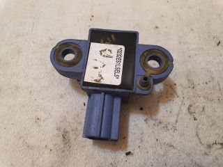 bontott VW GOLF V Bal első Oldal Ütközés Érzékelő