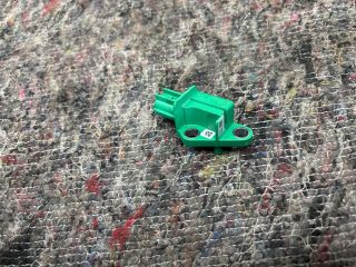 bontott VW GOLF V Bal első Oldal Ütközés Érzékelő