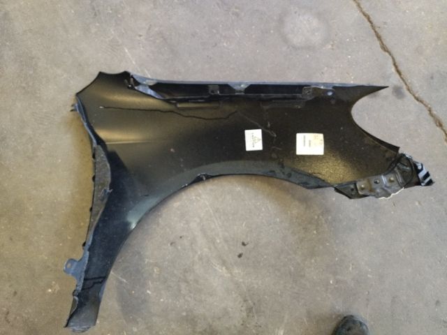 bontott VW GOLF V Bal első Sárvédő