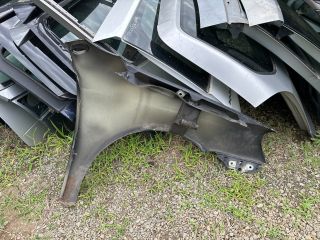 bontott VW GOLF V Bal első Sárvédő