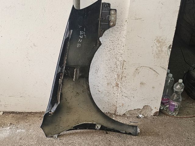 bontott VW GOLF V Bal első Sárvédő