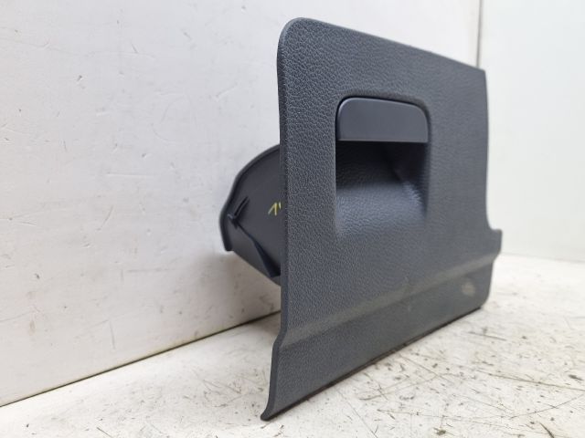 bontott VW GOLF V Bal első Tároló Rekesz