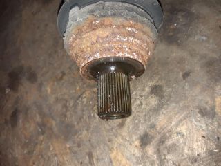 bontott VW GOLF V Bal Féltengely