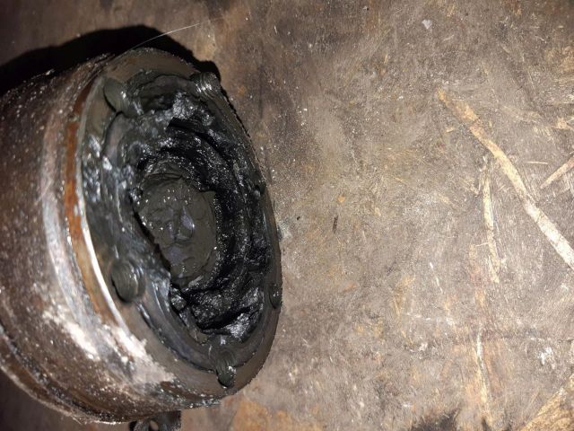 bontott VW GOLF V Bal Féltengely