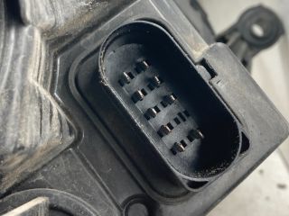 bontott VW GOLF V Bal Fényszóró