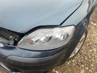 bontott VW GOLF V Bal Fényszóró