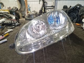 bontott VW GOLF V Bal Fényszóró