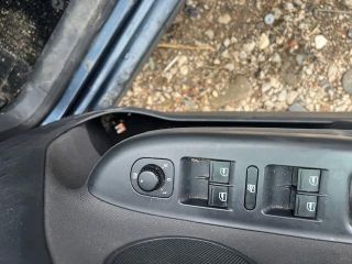 bontott VW GOLF V Bal Fényszóró