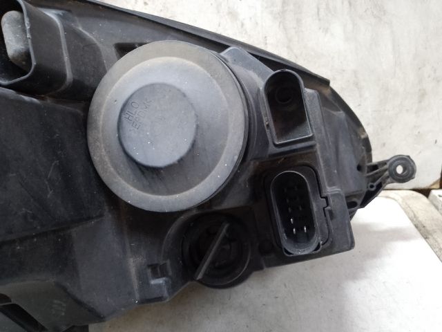 bontott VW GOLF V Bal Fényszóró