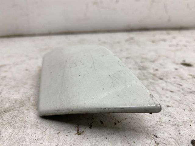 bontott VW GOLF V Bal Fényszórómosó Fedél