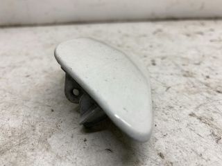 bontott VW GOLF V Bal Fényszórómosó Fedél