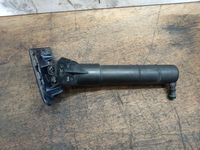 bontott VW GOLF V Bal Fényszórómosó Fúvóka