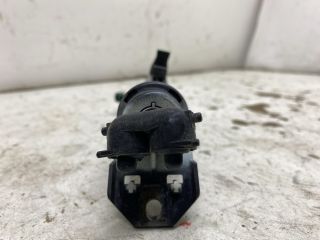 bontott VW GOLF V Bal Fényszórómosó Fúvóka