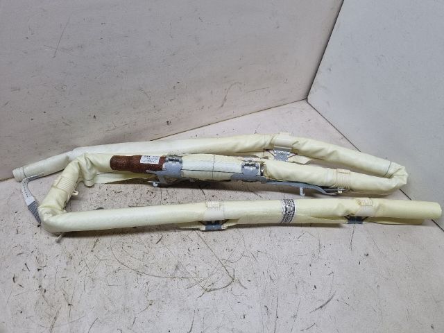 bontott VW GOLF V Bal Függönylégzsák és Oldallégzsák