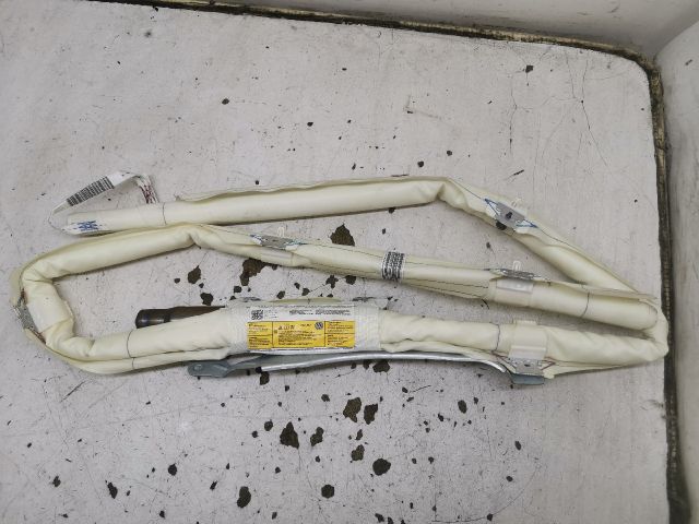 bontott VW GOLF V Bal Függönylégzsák és Oldallégzsák