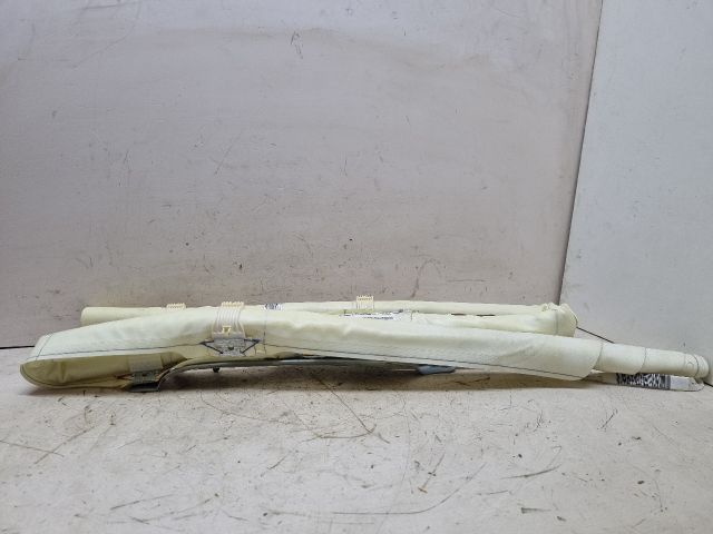 bontott VW GOLF V Bal Függönylégzsák és Oldallégzsák