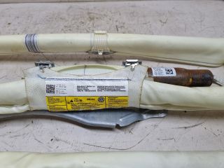 bontott VW GOLF V Bal Függönylégzsák és Oldallégzsák