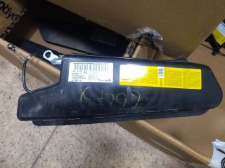 bontott VW GOLF V Bal Függönylégzsák és Oldallégzsák