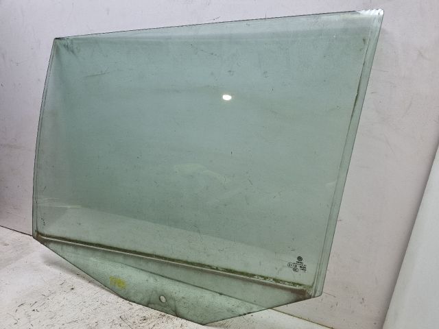 bontott VW GOLF V Bal hátsó Ablak