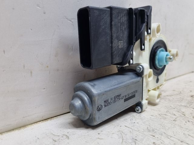 bontott VW GOLF V Bal hátsó Ablakemelő Motor