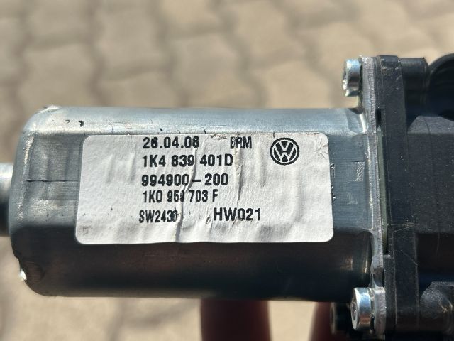 bontott VW GOLF V Bal hátsó Ablakemelő Motor