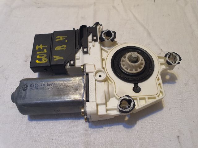 bontott VW GOLF V Bal hátsó Ablakemelő Motor