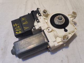 bontott VW GOLF V Bal hátsó Ablakemelő Motor