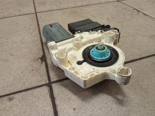 bontott VW GOLF V Bal hátsó Ablakemelő Motor