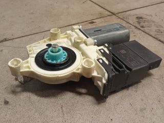 bontott VW GOLF V Bal hátsó Ablakemelő Motor