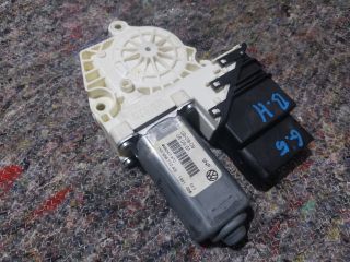 bontott VW GOLF V Bal hátsó Ablakemelő Motor