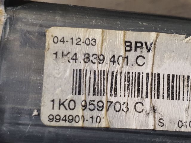 bontott VW GOLF V Bal hátsó Ablakemelő Motor