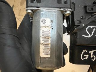 bontott VW GOLF V Bal hátsó Ablakemelő Motor