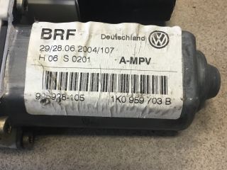 bontott VW GOLF V Bal hátsó Ablakemelő Motor