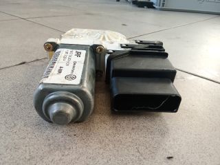 bontott VW GOLF V Bal hátsó Ablakemelő Motor