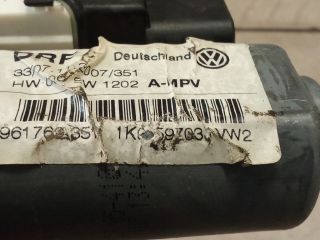 bontott VW GOLF V Bal hátsó Ablakemelő Motor