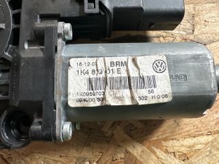 bontott VW GOLF V Bal hátsó Ablakemelő Motor