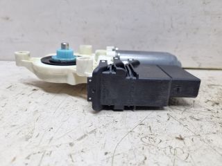 bontott VW GOLF V Bal hátsó Ablakemelő Motor