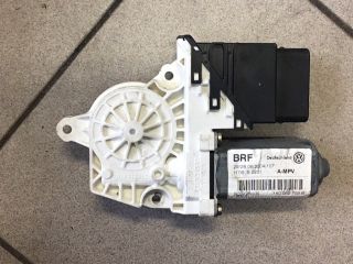 bontott VW GOLF V Bal hátsó Ablakemelő Motor