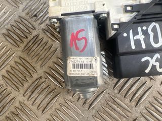 bontott VW GOLF V Bal hátsó Ablakemelő Motor