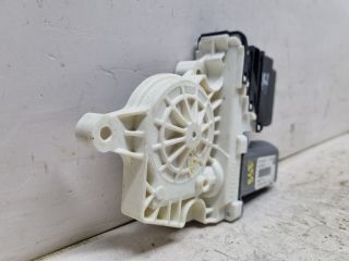 bontott VW GOLF V Bal hátsó Ablakemelő Motor