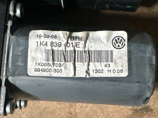 bontott VW GOLF V Bal hátsó Ablakemelő Motor