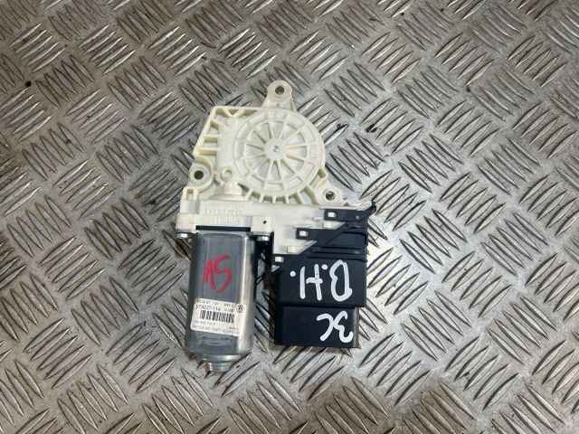 bontott VW GOLF V Bal hátsó Ablakemelő Motor