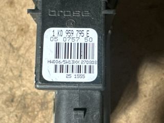 bontott VW GOLF V Bal hátsó Ablakemelő Motor