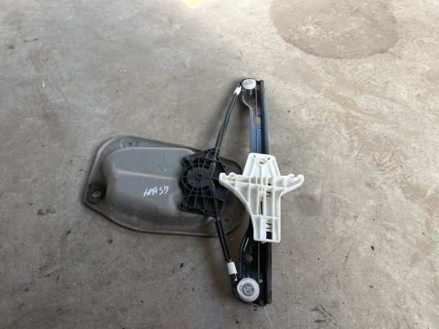 bontott VW GOLF V Bal hátsó Ablakemelő Szerkezet (Elektromos)