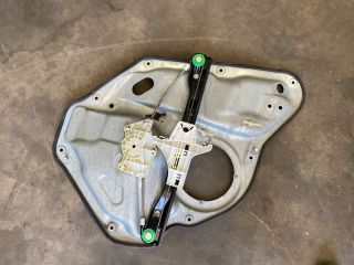 bontott VW GOLF V Bal hátsó Ablakemelő Szerkezet (Elektromos)