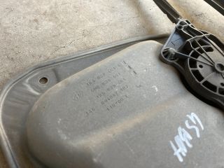 bontott VW GOLF V Bal hátsó Ablakemelő Szerkezet (Elektromos)