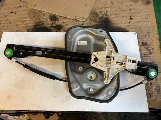 bontott VW GOLF V Bal hátsó Ablakemelő Szerkezet (Elektromos)