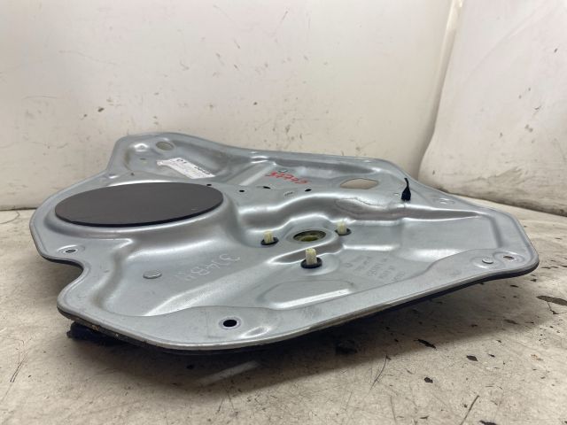 bontott VW GOLF V Bal hátsó Ablakemelő Szerkezet (Elektromos)